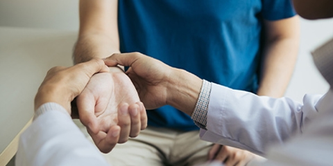 When to Seek Emergency Care Photo
