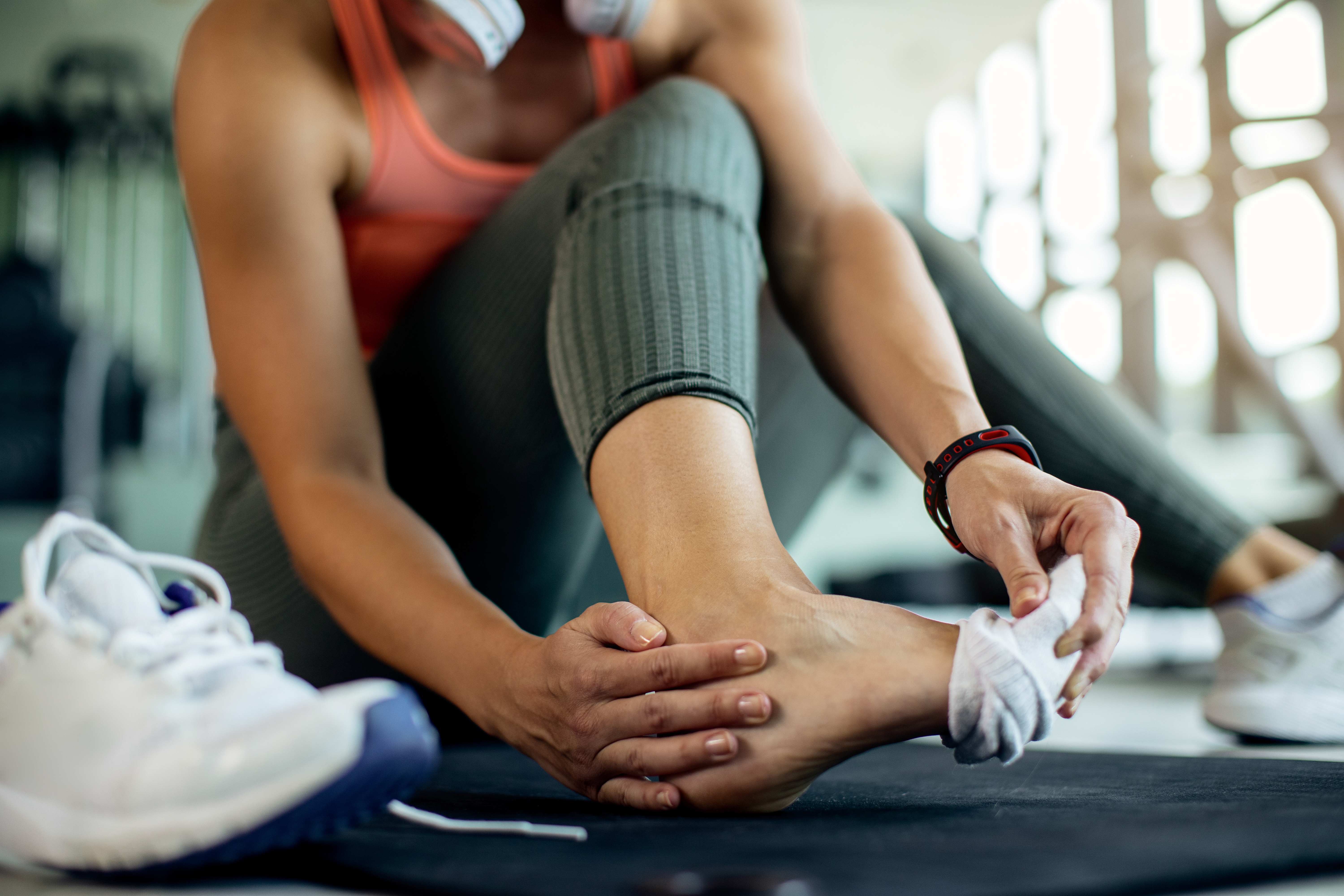 Discover the key indicators of stress fractures and learn how to protect your bones from injury.
